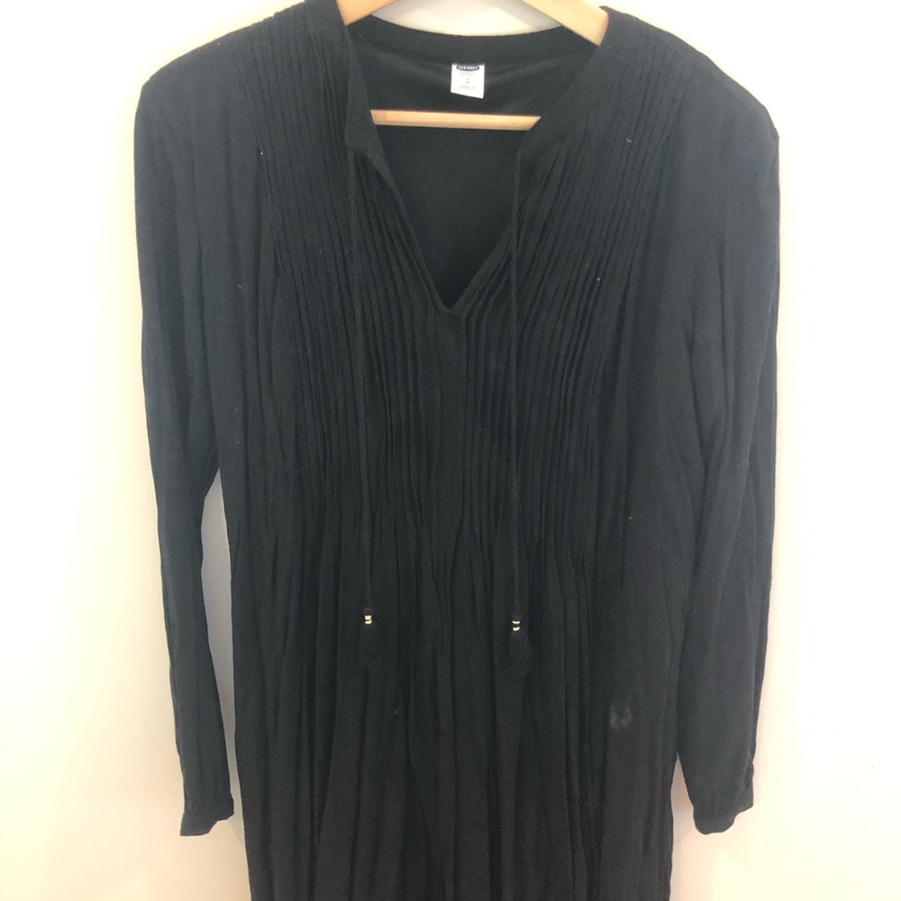 Vneck little black dress